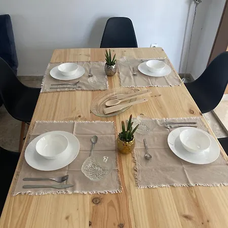 בית אירוח Glass Student-habitacion Doble Privada En Casa Compartida-uebica2