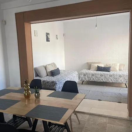 Glass Student-habitacion Doble Privada En Casa Compartida-uebica2 Homestay *
